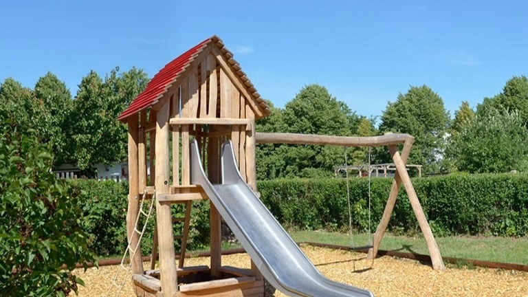 Ein Spielplatz für den Sportplatz in Zapfendorf