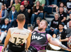 Video - Never give up - gemeinsam unaufhaltbar