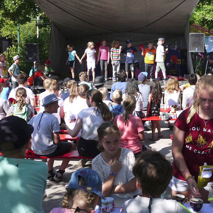 Mini-Gärten für die Kinderstadt Sprottenhausen