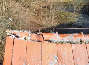 Renovierung Kirchendach Roschlaub