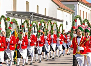 Neue Tracht Schäffler Pleinting