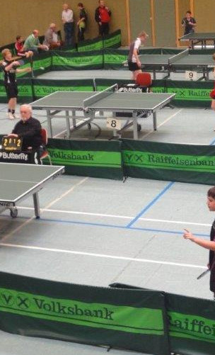 Neue Tischtennistische für den ESV Troisdorf