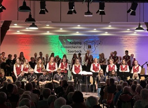 Neue Uniformen für das Kolping Blasorchester Saerbeck