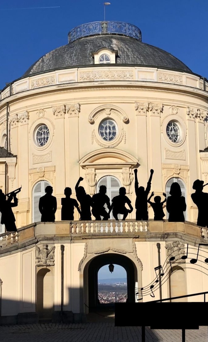 Open-Air-Konzert von Gospel im Osten vor Schloss Solitude