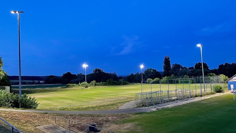 Renovierung Flutlichtanlage 1. FC Falke Röbersdorf