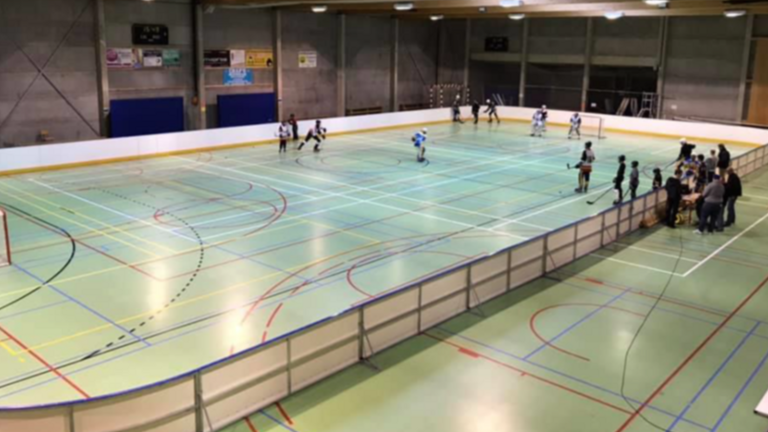 Mobile Bande für Jugendspielbetrieb