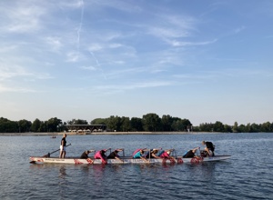 Paddeln gegen Brustkrebs - Ein Drachenboot für die Pink Dragon Wolves