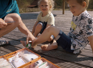 Erneuerung der Holzstege im Naturbad Mitteltal