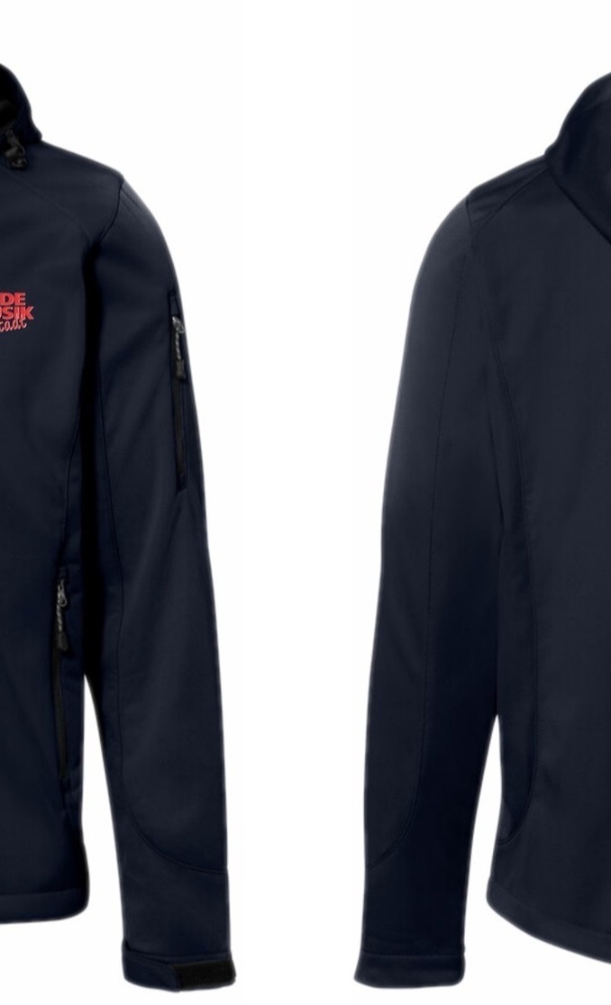 Softshelljacke für unsere Auftritte bei Wind und Wetter