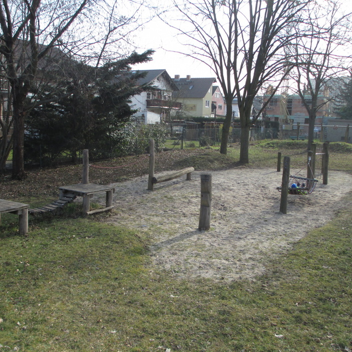Sanierung des Spielplatzes Unger-Anlage