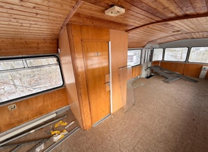 Renovierung des Schienenbusses der Steinwaldschule Neukirchen