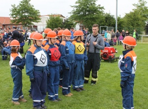 Mannschaftstransportwagen für die Jugendfeuerwehr Diepholz