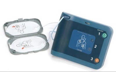 Anschaffung eines DEFIBRILLATORS für den TuS 07