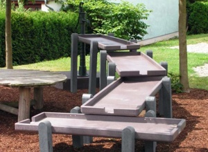 Neuer Baustellen/Matschbereich für unseren Kita-Garten