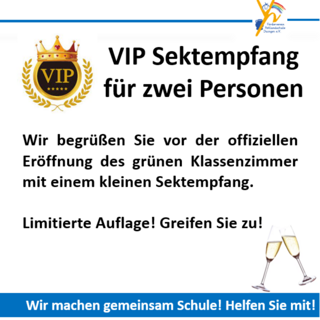 VIP Sektempfang vor der offiziellen Eröffnung