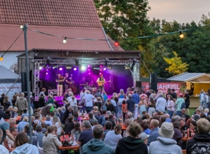 Neue Bühne für den Kultursommer am Nikolaiberg