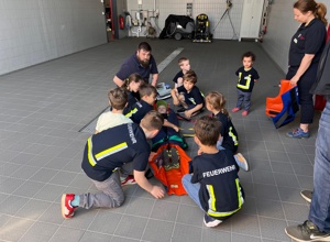 Kinderfeuerwehr Eitorf -  Anschaffung eines Mannschaftswagens