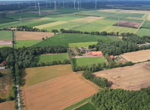 Bau Platz 3 an der Varus-Arena