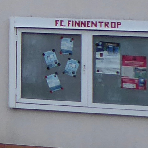 FC Finnentrop erneuert Ersatzspieler- und Trainerkabinen