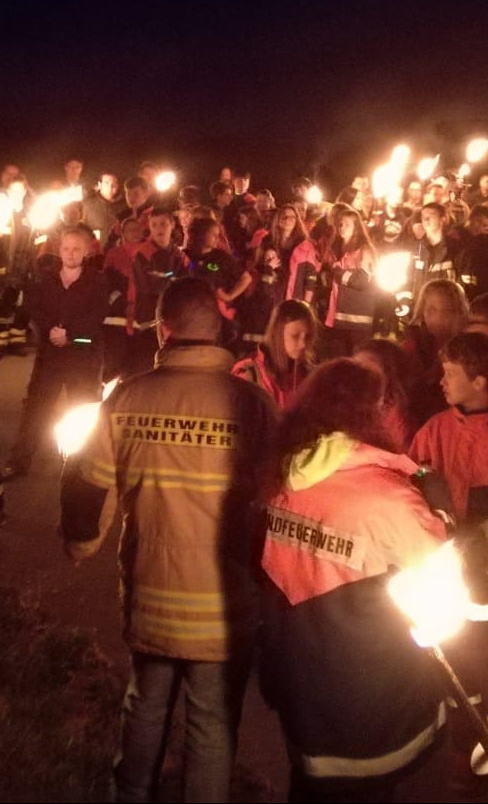 Zelt für die Jugendfeuerwehr Schönenberg-Kübelberg
