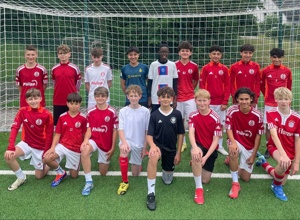Neue Ausstattung und Trainingslager für die U15