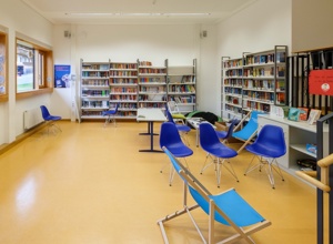 Neuaufbau und Ausstattung der Schülerbücherei