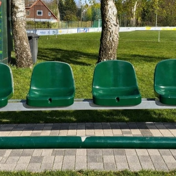Ein Platz für alle - Sitzgelegenheiten für unser Sportgelände