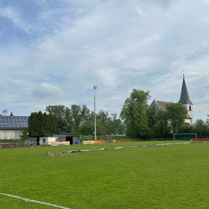 Erneuerung der Zaunanlage rund um das Sportgelände