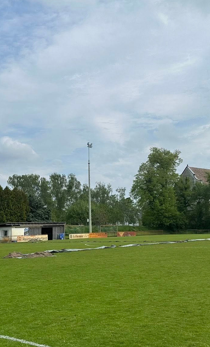Erneuerung der Zaunanlage rund um das Sportgelände