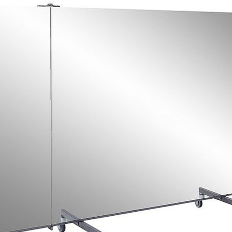 mobile Spiegelwand