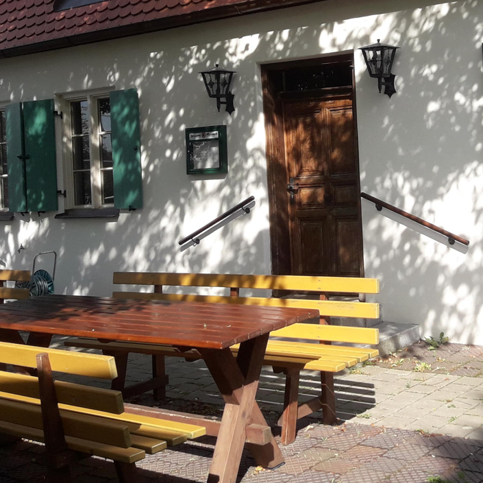 Fensterrenovierung im Schulhaus Unterweikertshofen