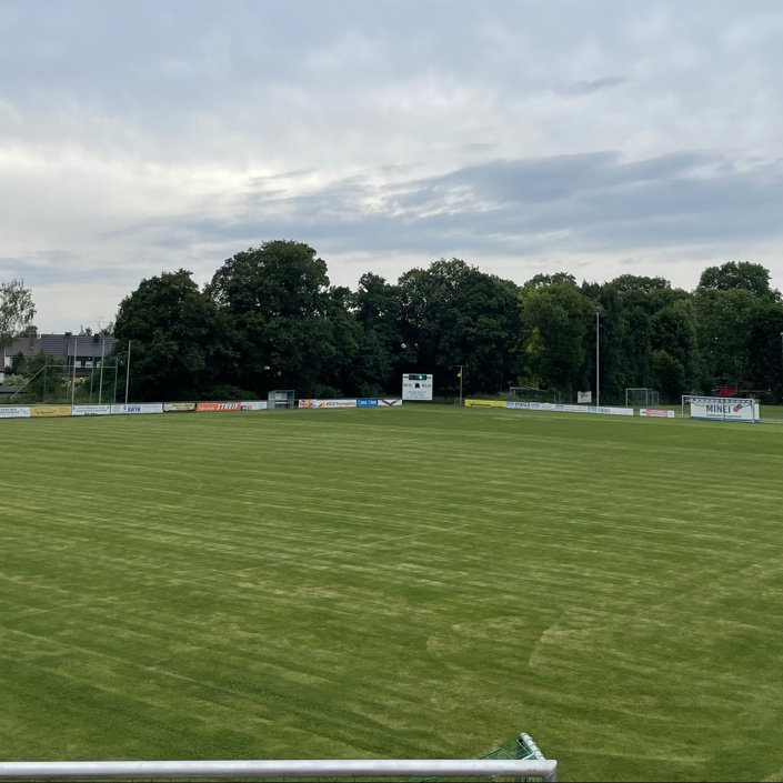 Neuer Rasenmähtraktor für den Sportverein Hammerschmiede