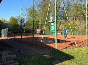Ökologische + nachhaltige Erneuerung unserer Tennisplätze