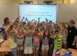 KINDER STARK MACHEN