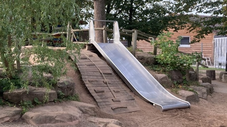 Erneuerung unseres Spielbergs