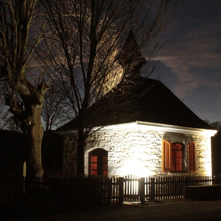 Beleuchtung der Heiligenfeld Kapelle, Endorf