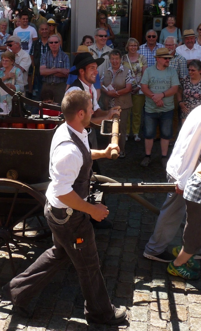 Instandhaltung historischer Feuerwehrgeräte