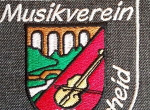 Neue Uniformen für den Musikverein Rascheid