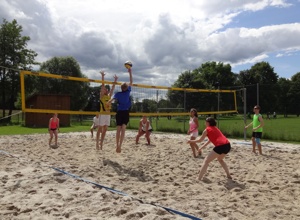 Neubau einer Flutlichtanlage am Beachvolleyballplatz des SV Wenzenbach
