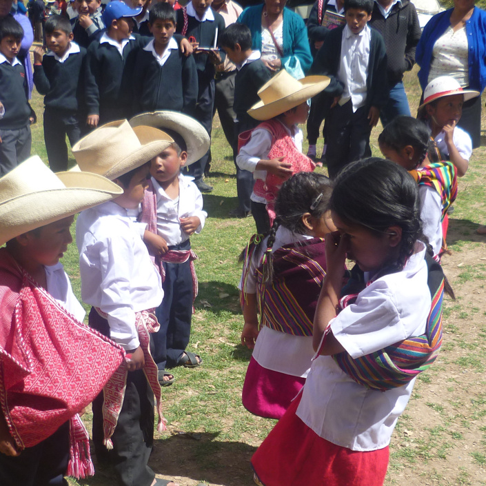 Lebensmittel für Familien von MinistrantInnen in St. Miguel (Peru)