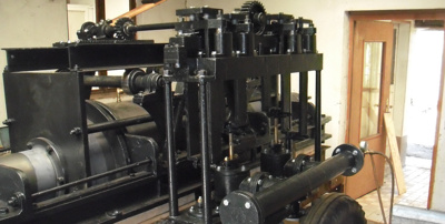 Historische Pumpe braucht ein Zuhause