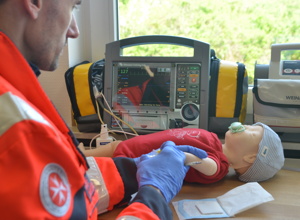 Baby-Simulator für die Ausbildung in lebensrettenden Maßnahmen