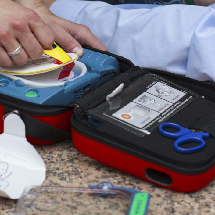 Anschaffung zweier AEDs für die Feuerwehr Biebertal