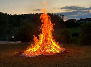 Biertischgarnituren für die Freiwillige Feuerwehr Wüstenstein