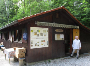 Erweiterung des Lehrbienenstands Eichetwald