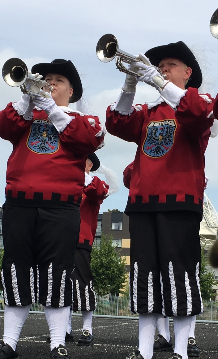 Neue Uniformen für den FSZ Altenstadt