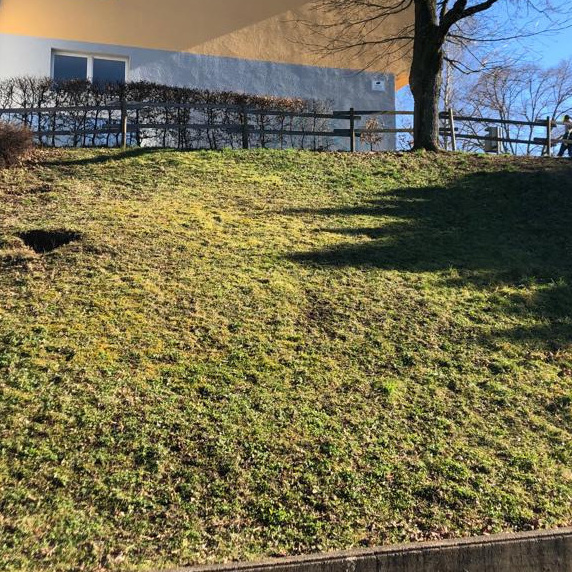 Hangrutsche für den Schulhof
