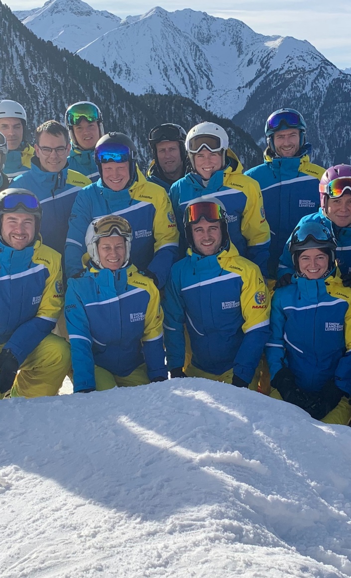 Teamwear Ski-und Snowboardschule SnowandRide