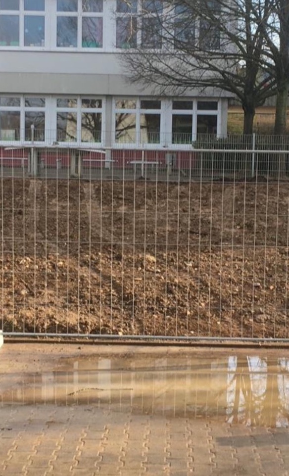 Schulhof der Nelson-Mandela-Schule Dierdorf