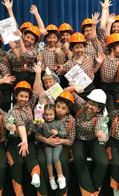 Gemeinsam mit dem Bus zu Tanzturnieren
